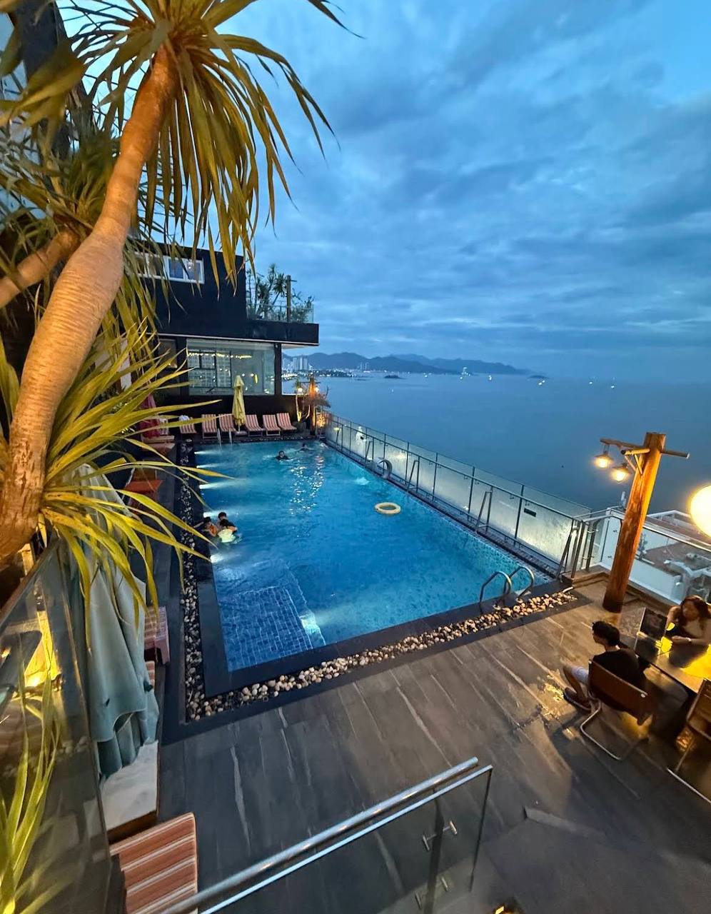 M Bar Nha Trang: фото 4