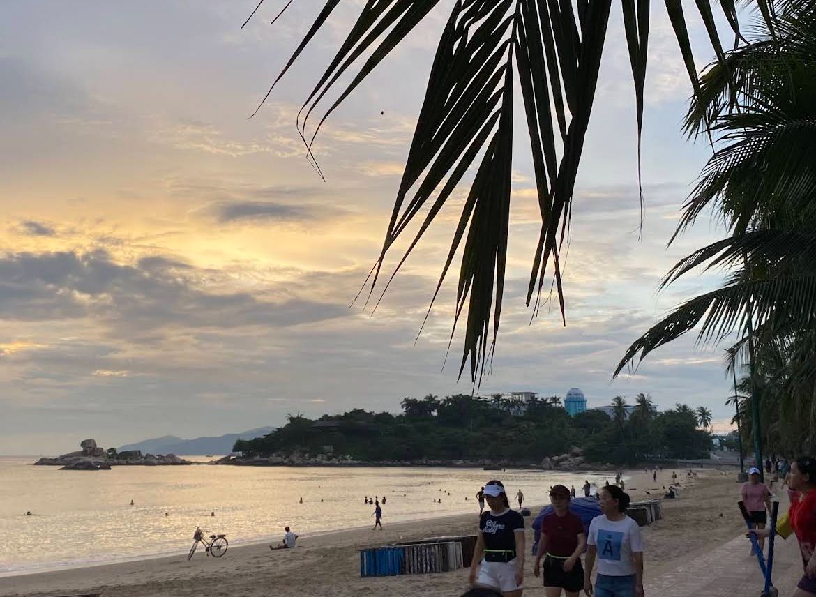 Bãi Tắm Hòn Chồng: фото 2