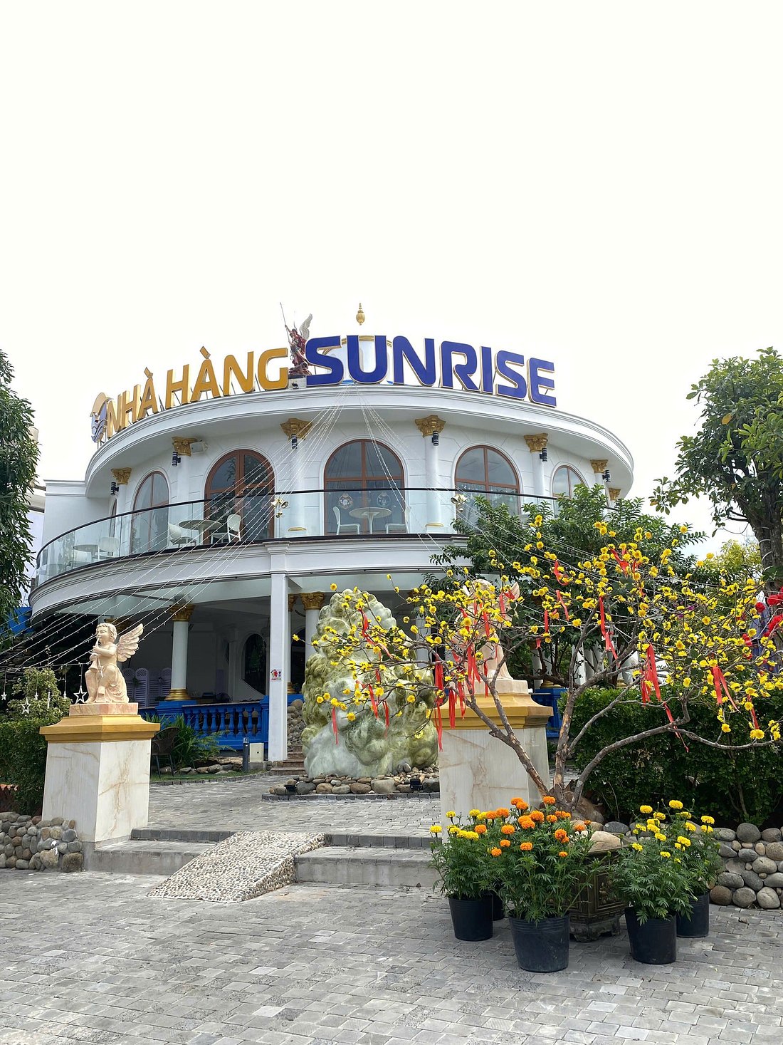 Nhà hàng Sunrise Mũi Né