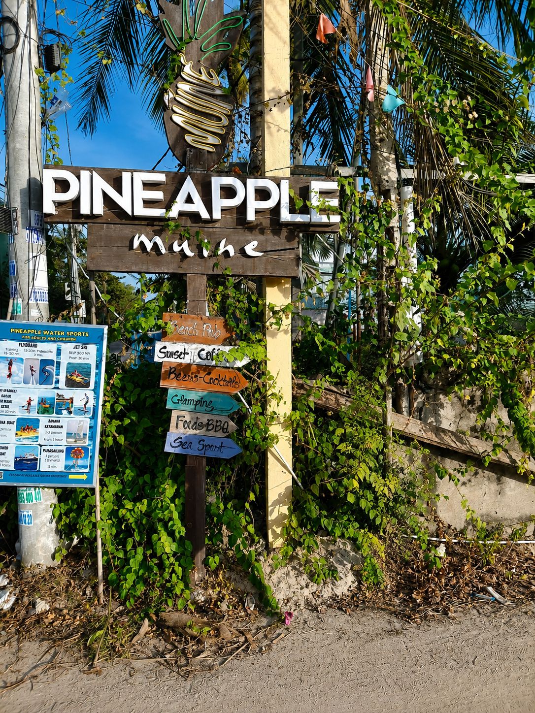 Pineapple Mũi Né