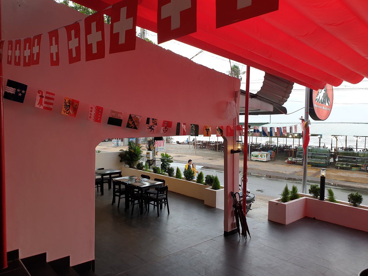 Swiss House Bar & Restaurant