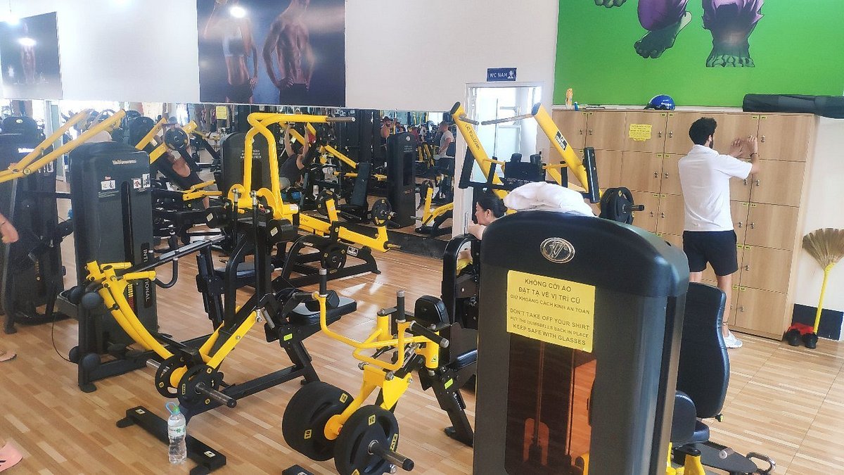 THE WORLD OF GYM 4