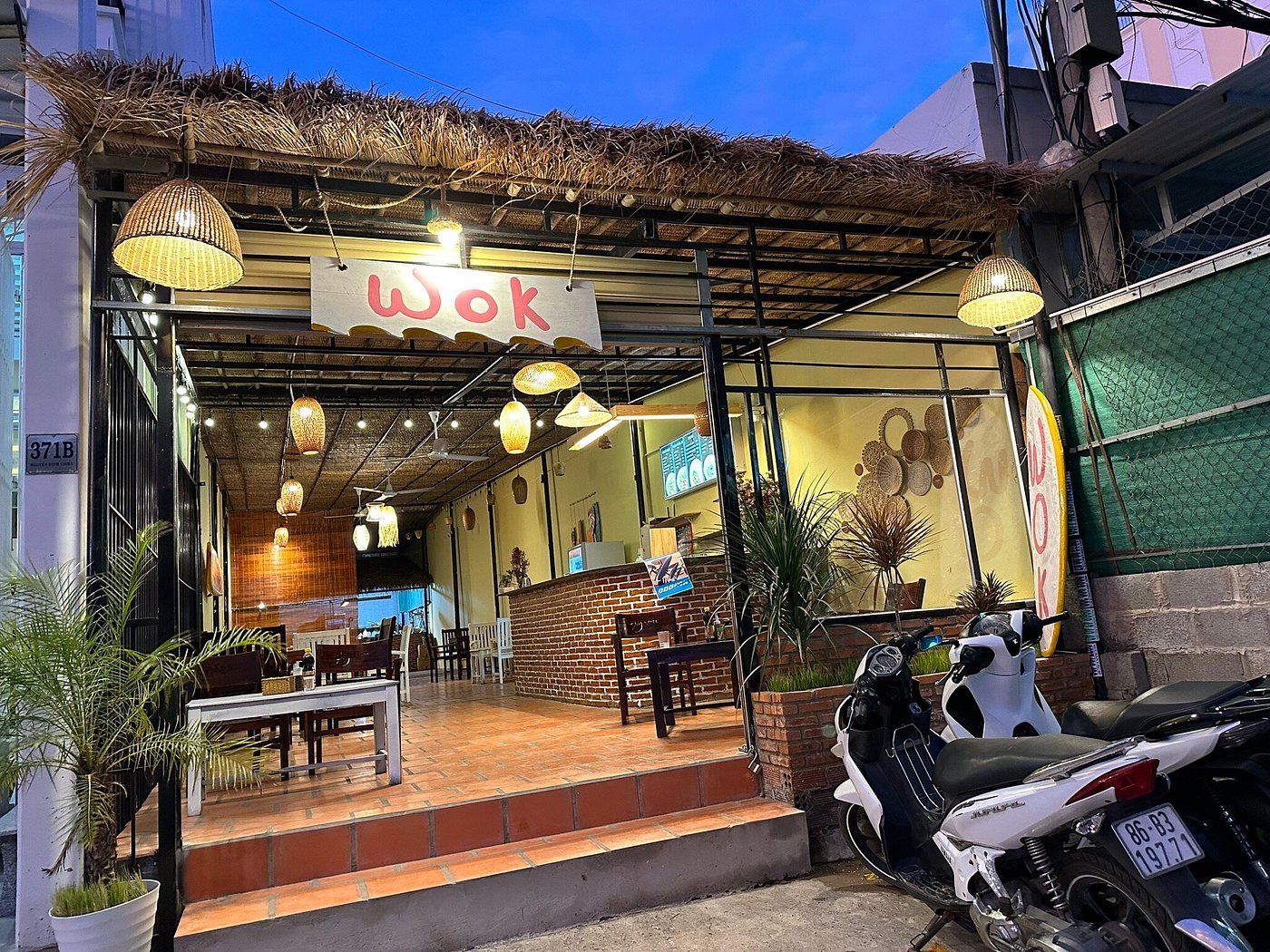 Surfing Bird’s WOK