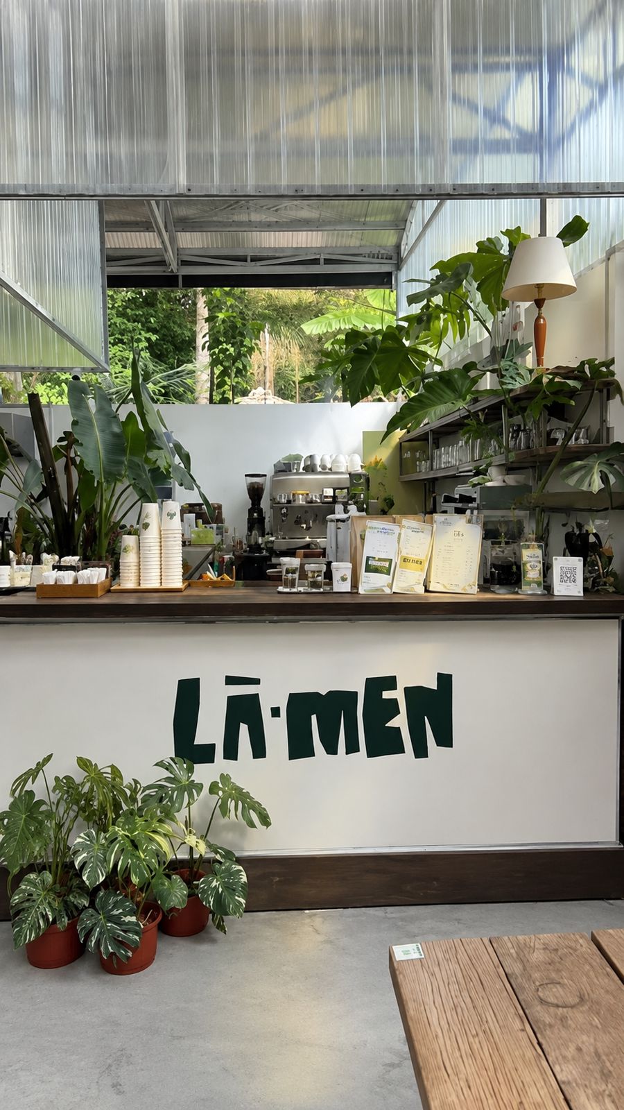 La-Men Coffee & Brunch