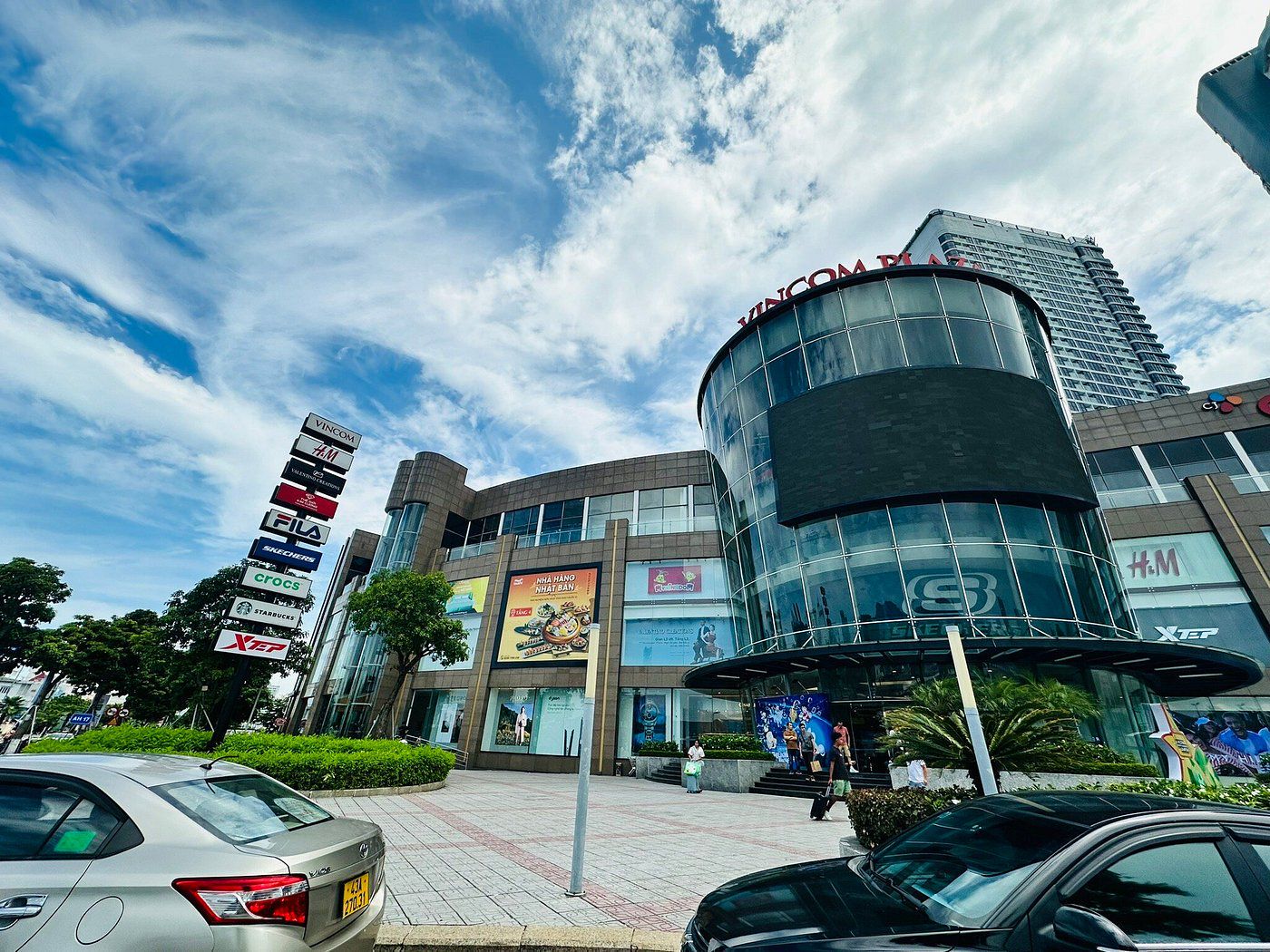 Vincom Plaza
