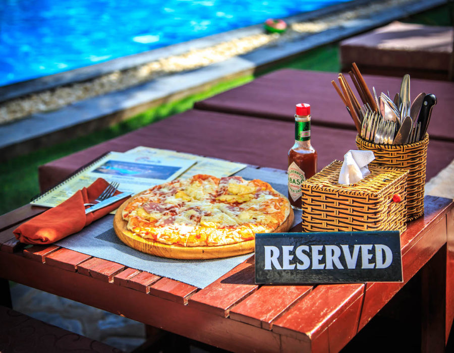 Breeze Restaurant & Bar